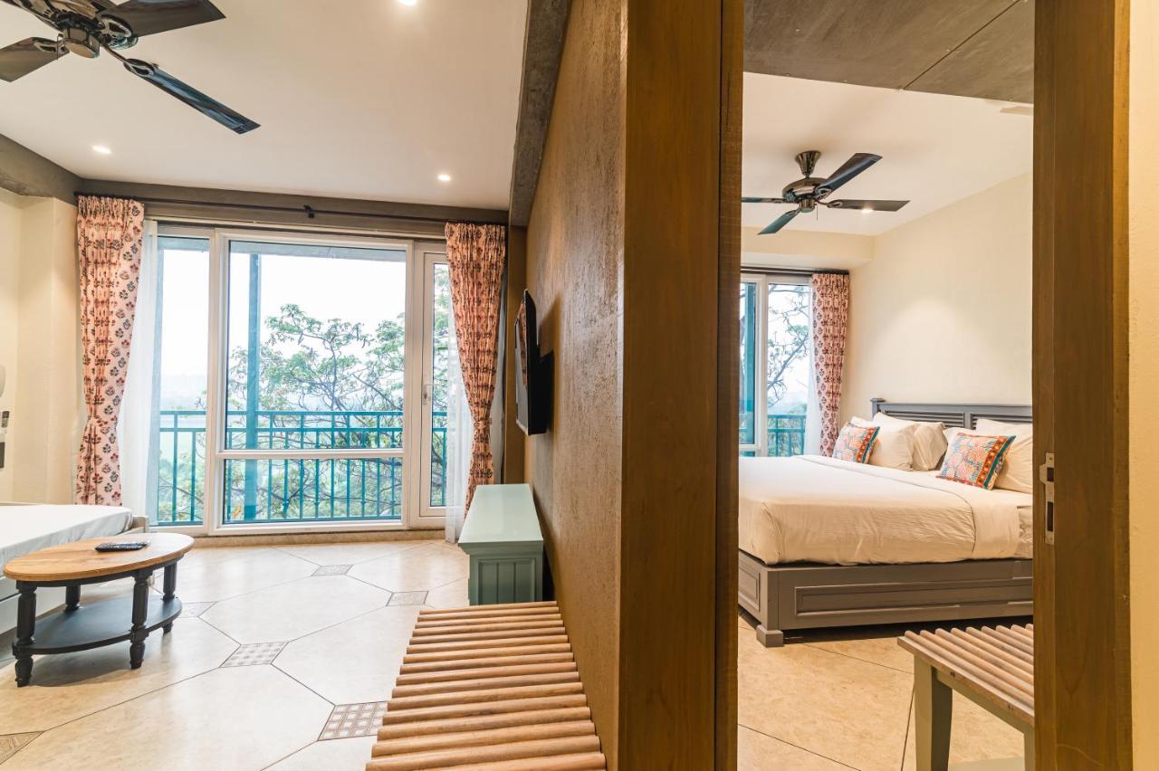 סוראט Bougainvilla Apartment מראה חיצוני תמונה