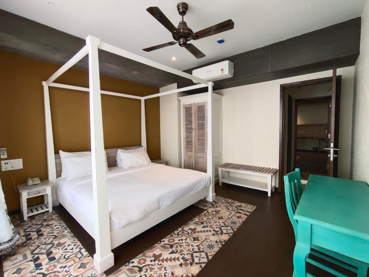 סוראט Bougainvilla Apartment מראה חיצוני תמונה