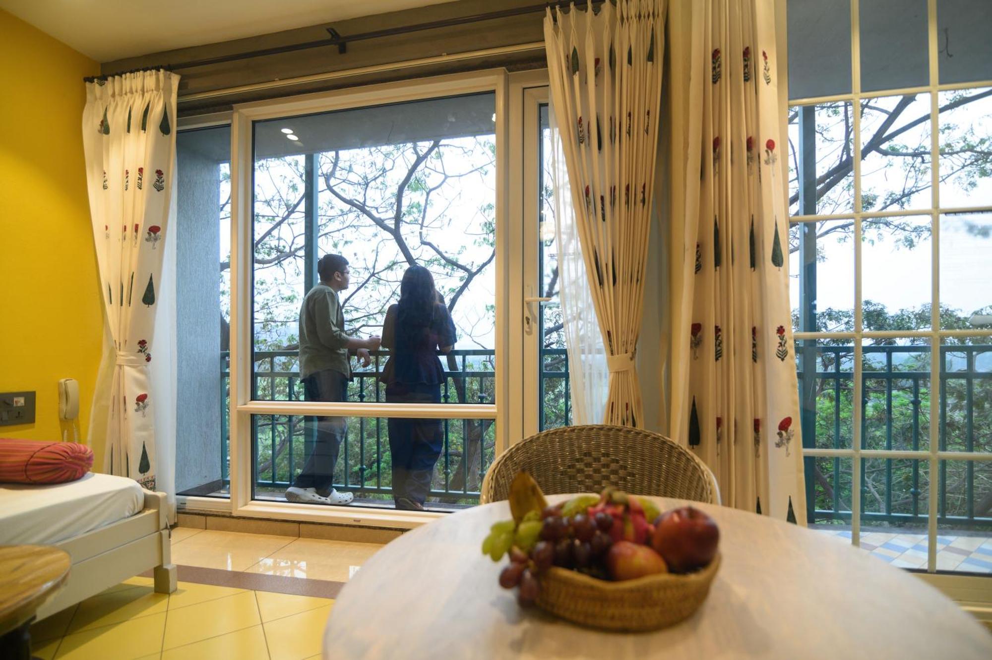 סוראט Bougainvilla Apartment מראה חיצוני תמונה